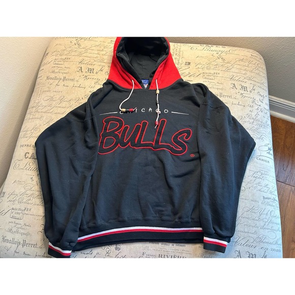 Starter Other - Vintage Chicago Bulls Embroidered Logo Double Hoodie Sweatshirt